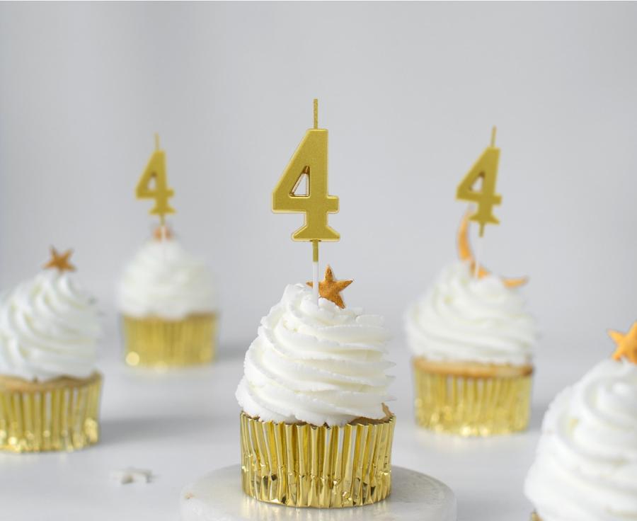 Geburtstagskerze Nummer 4, gold, 9,5 cm